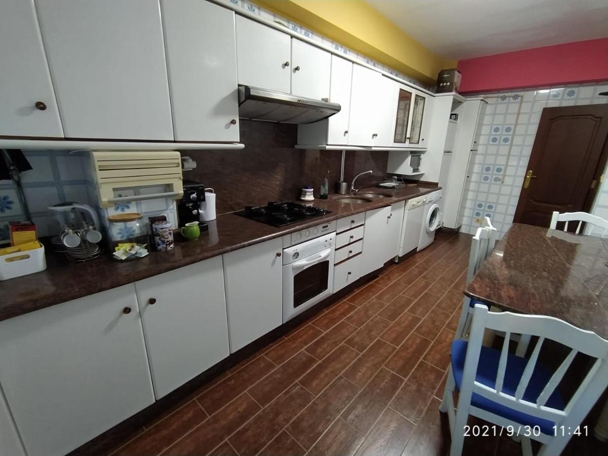 Nemes Cee Exterior foto